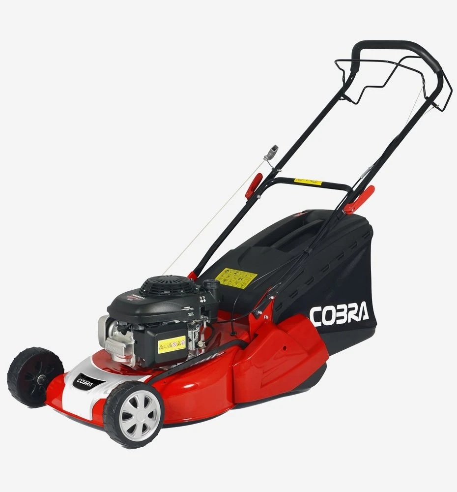 Cobra RM46SPH 46cm Self Propelled Rear Roller Petrol Lawnmower 4 Cobra RM46SPH 46cm Self Propelled Rear Roller Petrol Lawnmower - Image 2