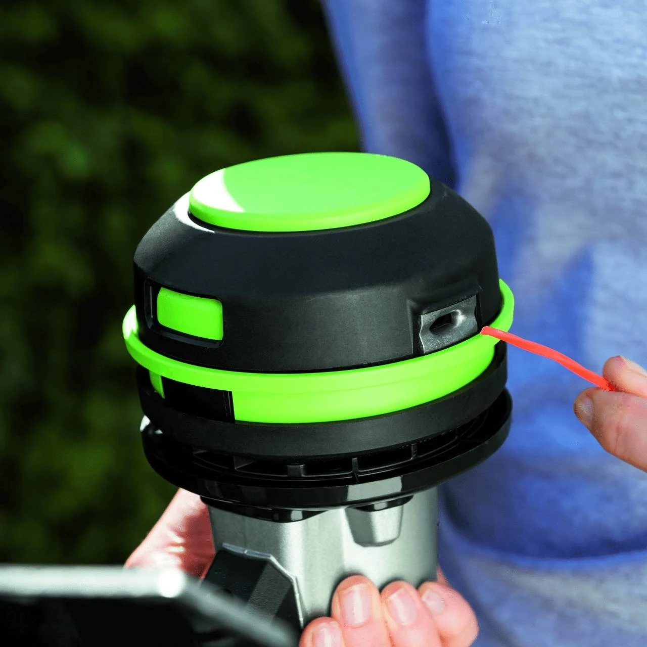 EGO ST1511E Variable Speed Grass Trimmer Complete Kit With Battery & Charger 4 EGO ST1511E Variable Speed Grass Trimmer Complete Kit With Battery & Charger - Image 2