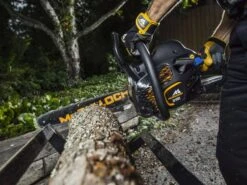 Mcculloch CS 42STE Petrol Chainsaw -Garden Care Sale Store 46348 3311
