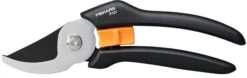 Fiskars Solid Pruner Bypass P121