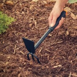 Fiskars Ergo Cultivator Hoe -Garden Care Sale Store 47138 1921