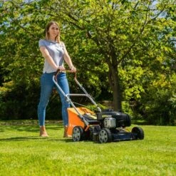 Yard Force - GM B41A - 41cm Self-Propelled Petrol Lawnmower -Garden Care Sale Store 51967 28012